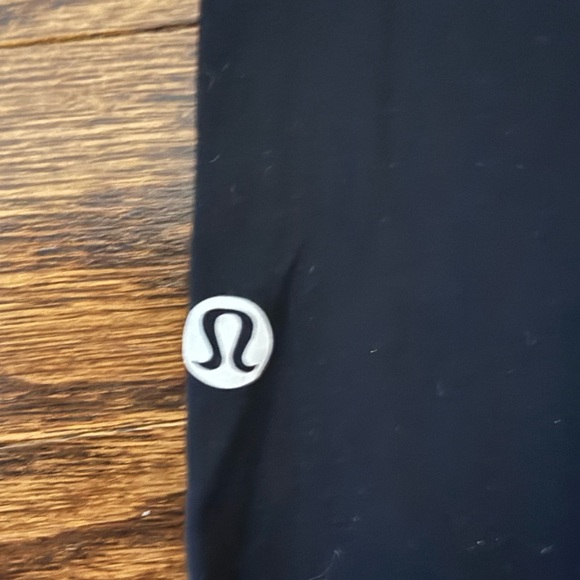 LULULEMON ALIGN HIGH RISE PANT WITH POCKETS 25” SIZE 2 - Picture 4 of 5